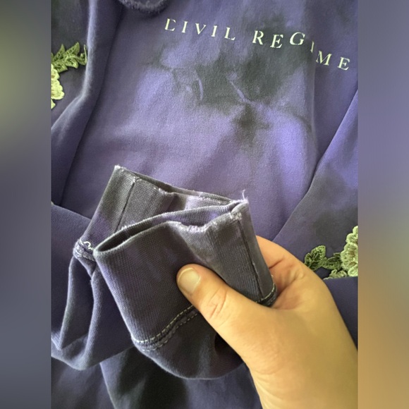 Civil Regime | White Roses Hoodie‎ | Tie Dye Rose Appliqué Sweatshirt | Small - Picture 3 of 7